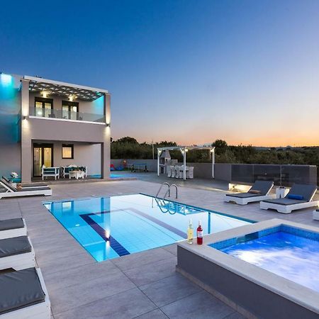 Evangelos Villas, Lavish Touch, By Thinkvilla Angeliana  外观 照片