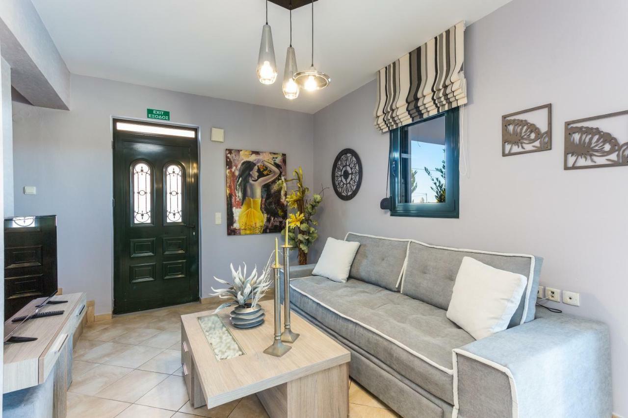 Evangelos Villas, Lavish Touch, By Thinkvilla Angeliana  外观 照片