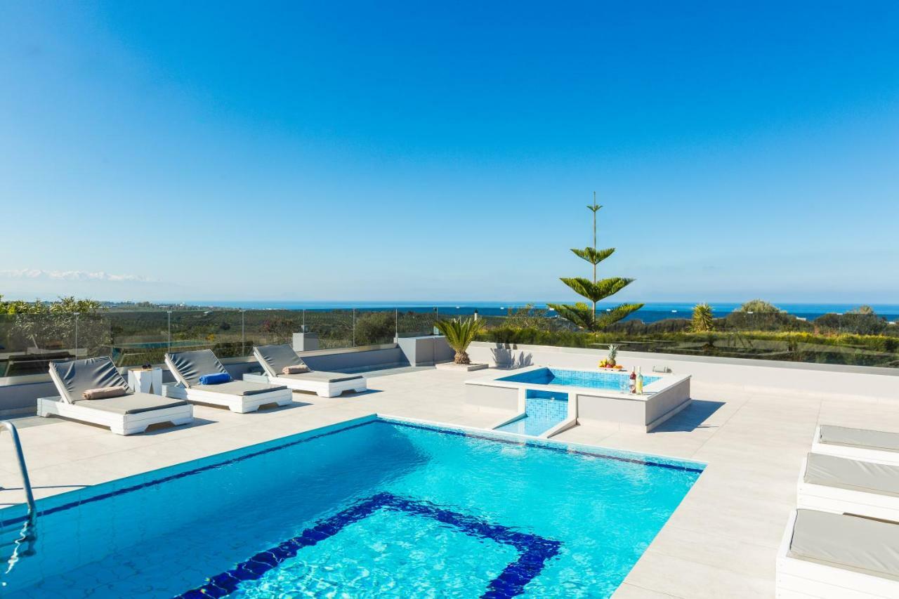 Evangelos Villas, Lavish Touch, By Thinkvilla Angeliana  外观 照片