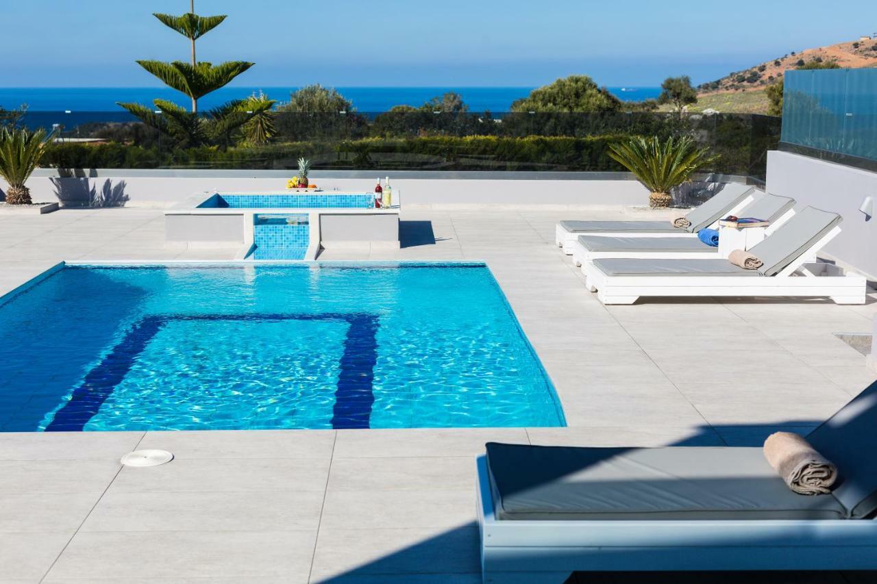 Evangelos Villas, Lavish Touch, By Thinkvilla Angeliana  外观 照片