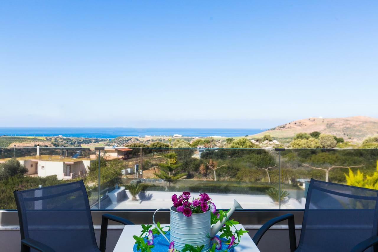 Evangelos Villas, Lavish Touch, By Thinkvilla Angeliana  外观 照片